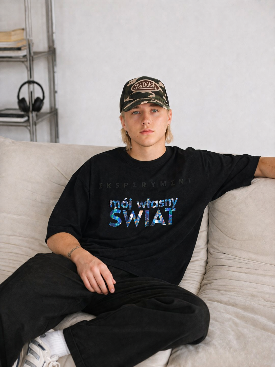 Koszulka „MÓJ WŁASNY ŚWIAT” – Miłosz Skierski / Eksperyment